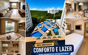 Flat Park Veredas com Vista Piscina Frigobar e Fogão